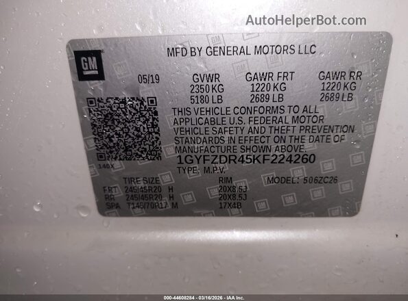 1GYFZDR45KF224260 2019 CADILLAC XT4 White Widok komory silnika