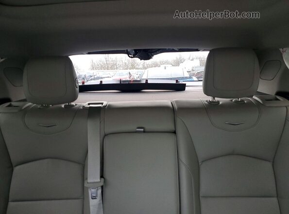 1GYFZDR45MF066490 2021 CADILLAC XT4 White Vista de los asientos traseros
