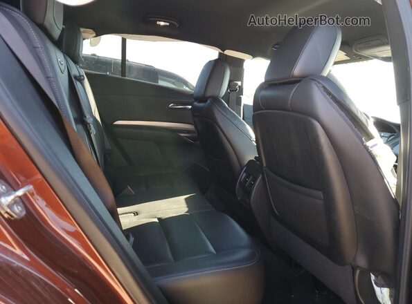 1GYFZDR48MF003724 2021 CADILLAC XT4 Orange 