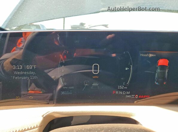1GYFZDR4XSF154223 2025 CADILLAC XT4 Синий Вид щитка приборов