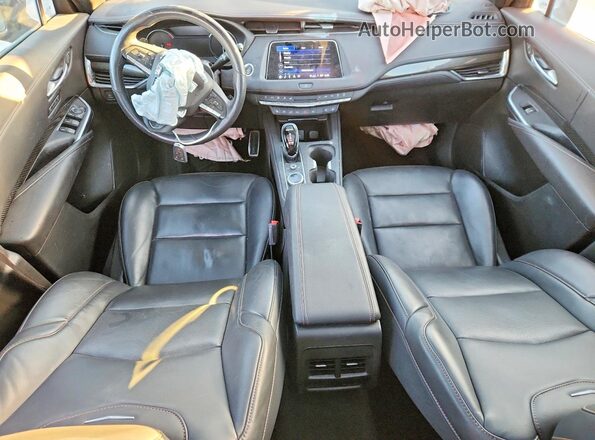 1GYFZER45NF170274 2022 CADILLAC XT4 Серый Вид панели приборов