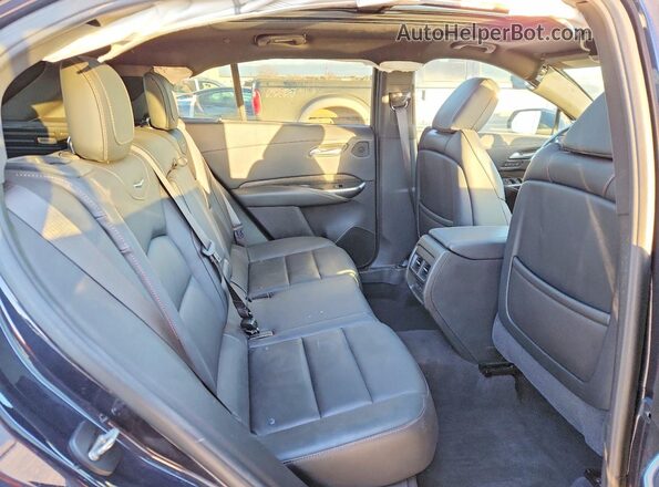 1GYFZER45NF170274 2022 CADILLAC XT4 Серый Вид задней части салона