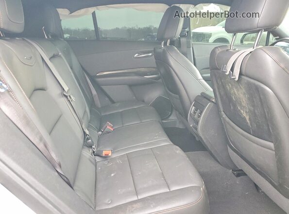 1GYFZER46MF053219 2021 CADILLAC XT4 Белый 