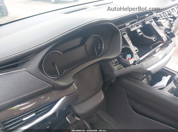 1GYFZFR45KF156022 2019 CADILLAC XT4 Blue Widok tylnych siedzeń