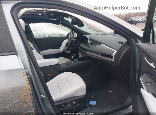 1GYFZFR48RF102708 2024 CADILLAC XT4 Gray Front interior view