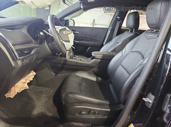 1GYFZFR4XNF126194 2022 CADILLAC XT4 Black Սալոնի դիմացի տեսք