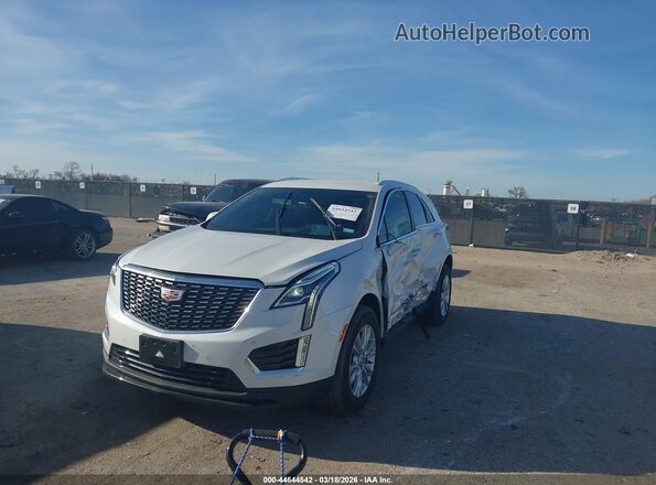 1GYKNAR48SZ137430 2025 CADILLAC XT5 White 