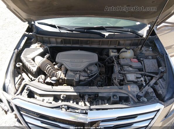 1GYKNARSXHZ275008 2017 CADILLAC XT5 Бежевый Вид сзади