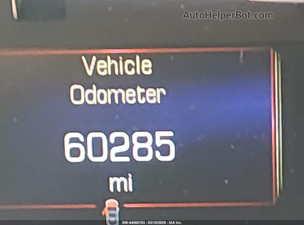 1GYKNFRS9KZ131275 2019 CADILLAC XT5 Красный 