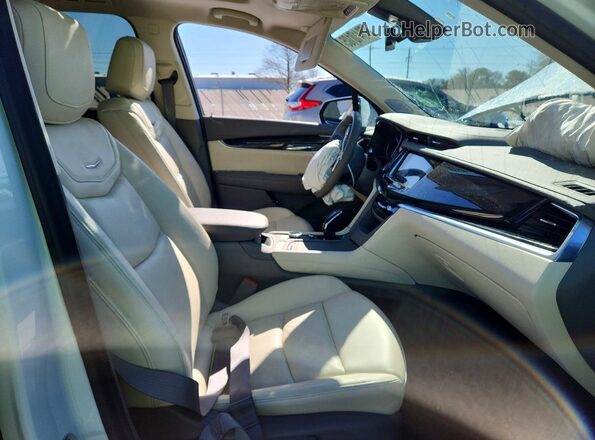 1GYKPCRS8SZ127940 2025 CADILLAC OTHER White წინა სალონის ხედი