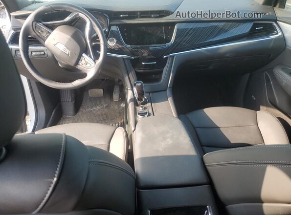 1GYKPDRS4PZ230611 2023 CADILLAC OTHER Белый Вид панели приборов