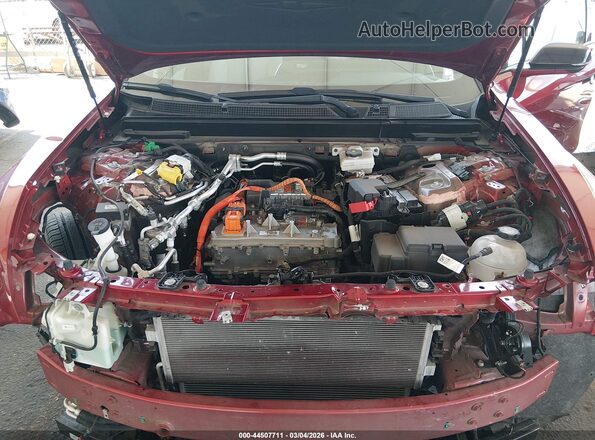 1GYKPPRL0RZ130034 2024 CADILLAC OTHER Burgundy Вид ззаду