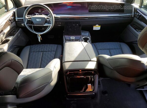 1GYLELKL8TU102421 2026 CADILLAC ESCALADE Black Dashboard view