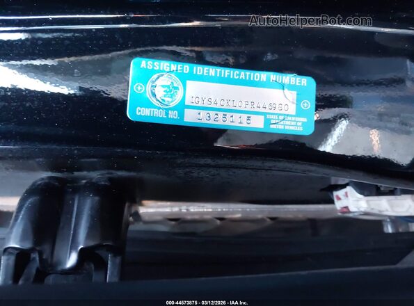 1GYS4CKL0PR446980 2023 CADILLAC ESCALADE Black Շարժիչի բաժամունքի տեսք