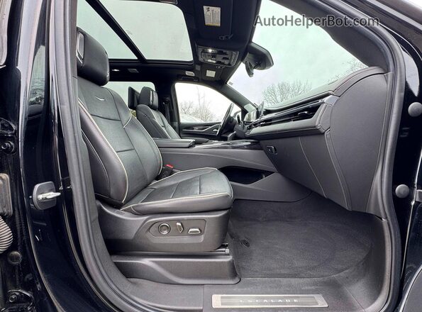 1GYS4PKL4MR390707 2021 CADILLAC ESCALADE Черный Вид спереди