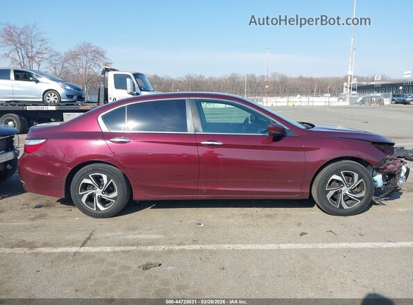 1HGCR2F30HA017663 2017 HONDA ACCORD Red Widok wnętrza z tyłu