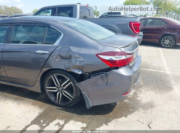 1HGCR2F55HA092487 2017 HONDA ACCORD Gray 