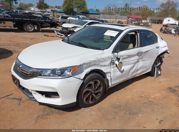 1HGCR2F88GA170818 2016 HONDA ACCORD White Передня ліва чверть