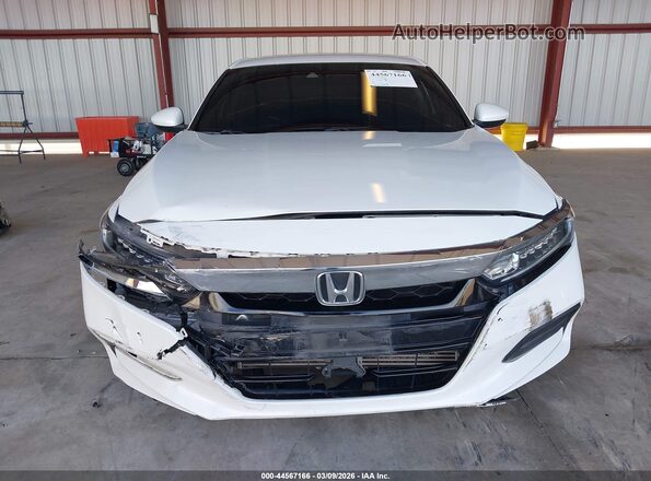 1HGCV1F10KA017562 2019 HONDA ACCORD White Widok deski rozdzielczej
