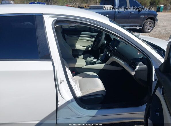 1HGCV1F14KA125098 2019 HONDA ACCORD White Widok wnętrza z przodu