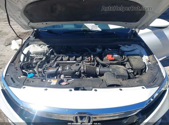 1HGCV1F14KA125098 2019 HONDA ACCORD White Widok z tyłu