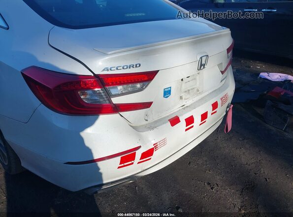 1HGCV1F3XLA111824 2020 HONDA ACCORD White Widok z przodu