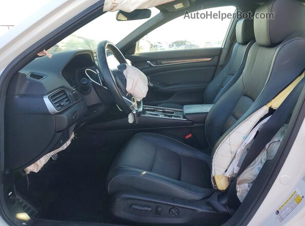 1HGCV1F3XMA071875 2021 HONDA ACCORD Белый Вид салона спереди