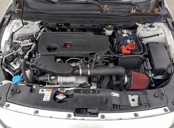 1HGCV2F31MA018360 2021 HONDA ACCORD White Widok wnętrza z tyłu