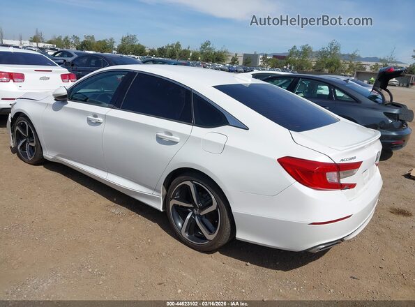 1HGCV2F32JA036250 2018 HONDA ACCORD White Rear left