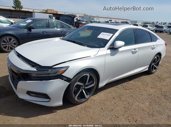 1HGCV2F32JA036250 2018 HONDA ACCORD White Front left