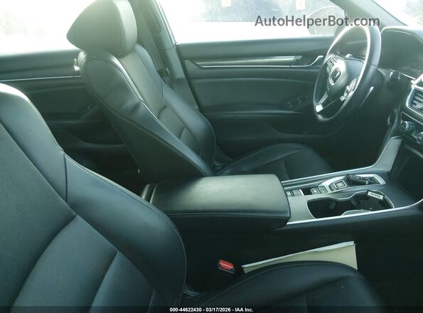 1HGCV2F39JA046841 2018 HONDA ACCORD Blue 