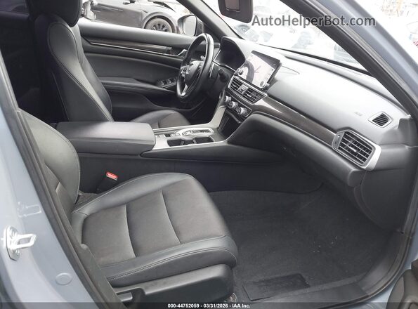 1HGCV3F29NA018654 2022 HONDA ACCORD Gray Front interior view
