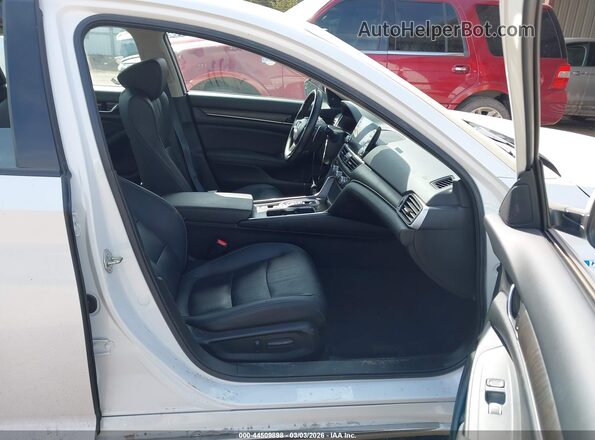 1HGCV3F9XLA010489 2020 HONDA ACCORD HYBRID White 