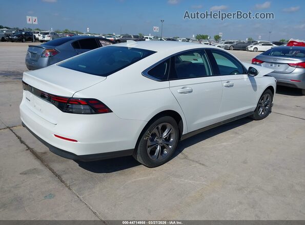 1HGCY1F34RA086810 2024 HONDA ACCORD White Задня права чверть