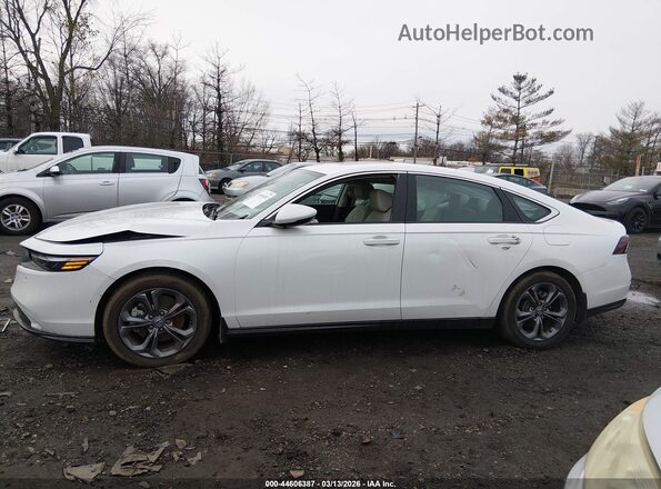 1HGCY2F66SA025335 2025 HONDA ACCORD White Սալոնի 360 աստիճան տեսք