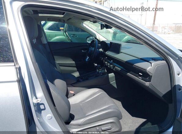 1HGCY2F89SA058900 2025 HONDA ACCORD Серебряный Вид салона спереди