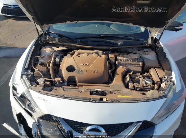 1N4AA6AP1GC410675 2016 NISSAN MAXIMA White Rear view