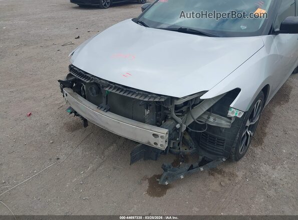 1N4AA6AP5JC401646 2018 NISSAN MAXIMA Silver წინა ხედი