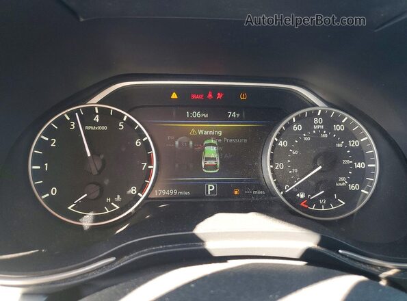 1N4AA6AP6HC377822 2017 NISSAN MAXIMA White Widok zestawu wskaźników
