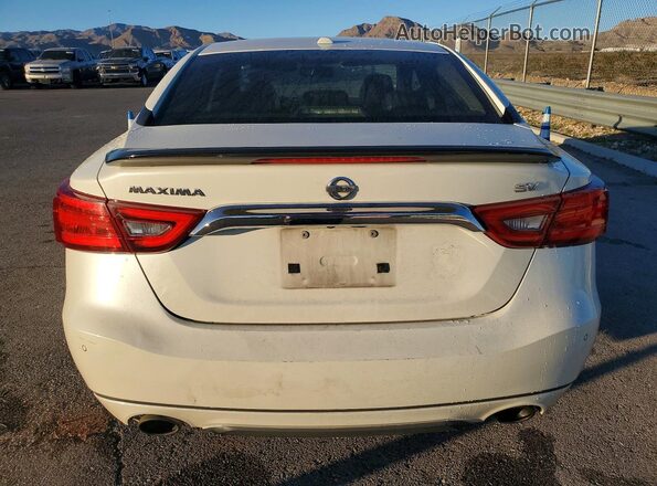 1N4AA6AP6HC377822 2017 NISSAN MAXIMA White Widok z tyłu