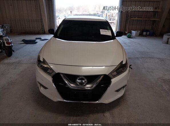 1N4AA6AP8HC391835 2017 NISSAN MAXIMA White Dashboard view