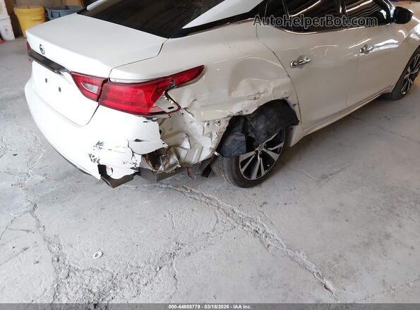 1N4AA6AP8HC391835 2017 NISSAN MAXIMA White Front view