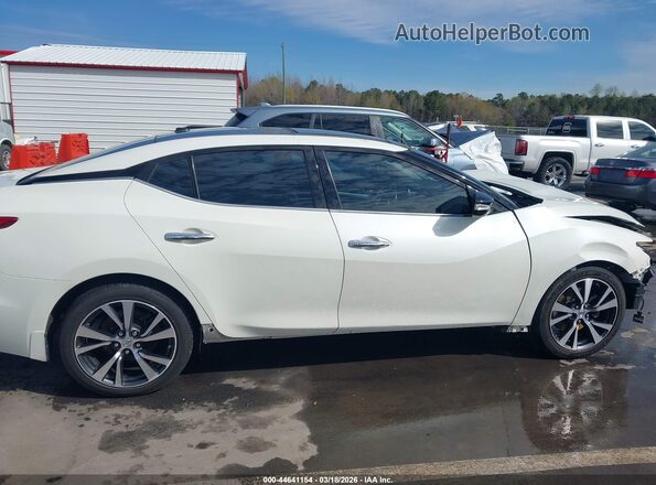 1N4AA6AP9HC437561 2017 NISSAN MAXIMA White Вид задньої частини салону