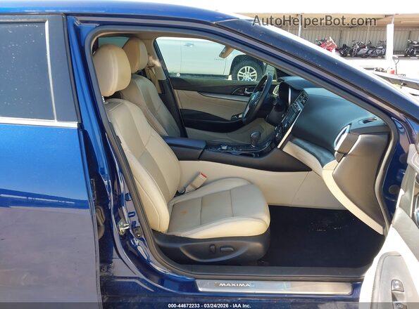 1N4AA6APXJC397769 2018 NISSAN MAXIMA Blue Вид салону спереду