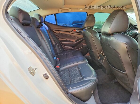 1N4AA6AV1KC362893 2019 NISSAN MAXIMA PLATINUM White Вид задніх сидінь