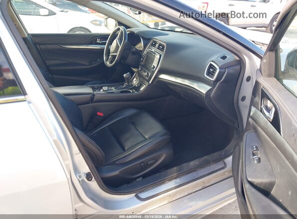 1N4AA6CV1PC513008 2023 NISSAN MAXIMA Gray წინა სალონის ხედი