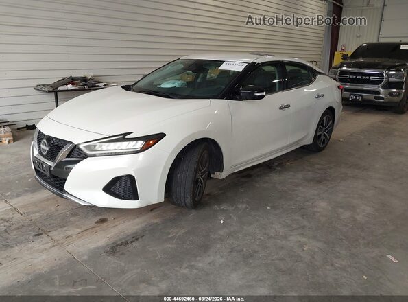 1N4AA6CV9PC510728 2023 NISSAN MAXIMA White Առջևի ձախ երեք քառորդ տեսարան