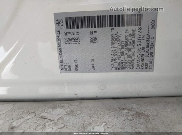 1N4AA6CV9PC510728 2023 NISSAN MAXIMA White Շարժիչի բաժամունքի տեսք