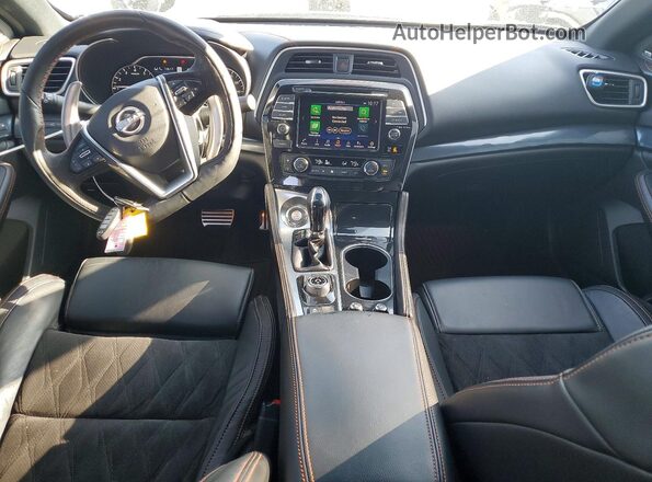 1N4AA6EV8PC502150 2023 NISSAN MAXIMA SR Black წინა პანელის ხედი