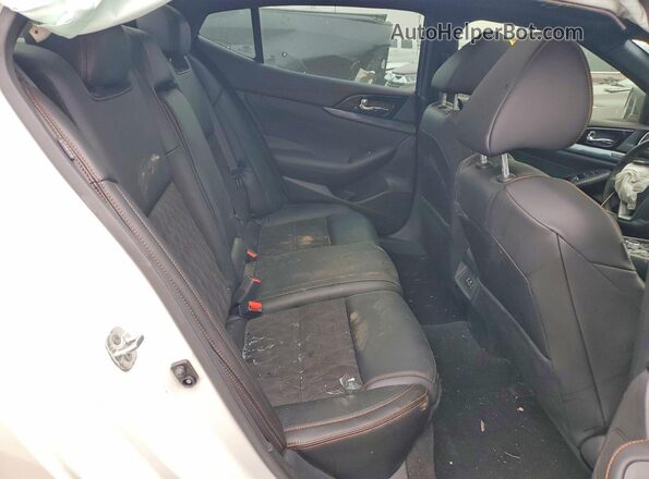 1N4AA6EV9PC501296 2023 NISSAN MAXIMA White Vista de los asientos traseros
